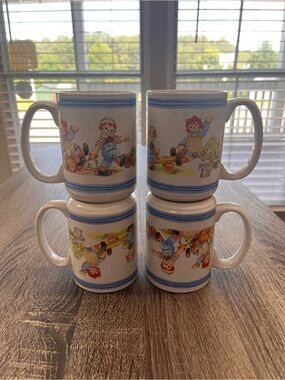 Vintage Raggedy Ann Themed Ceramic Mug - White with Blue Trim Set of 4